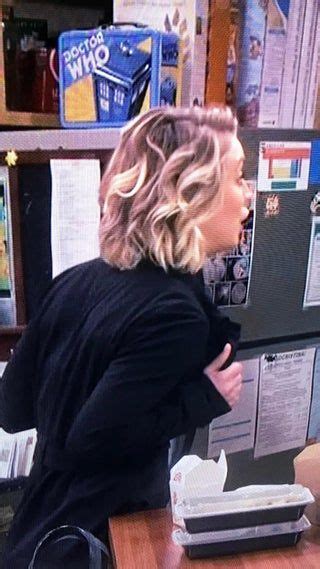 Penny OOPS: Kaley Cuoco best wardrobe malfunctions! .